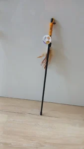 Karlie štap sa kanapom perjem i kožom igračka za mačke