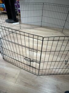 Metalna ograda za štence 61x61cm i zečeve 8 panela